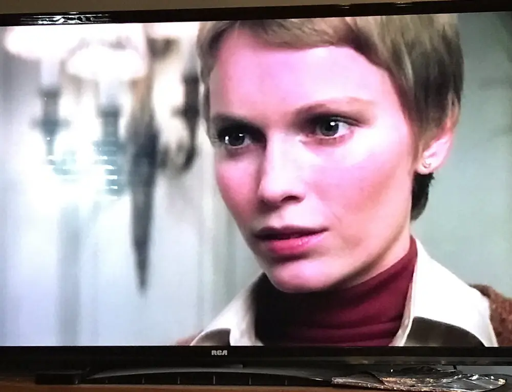 Mia Farrow 5.png